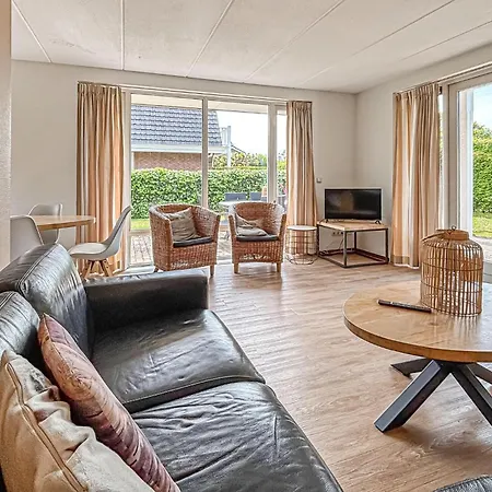 펜션 3 Bedroom Lovely In