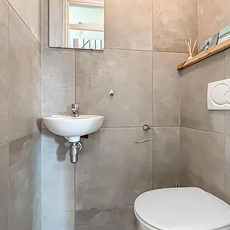 펜션 3 Bedroom Lovely In *